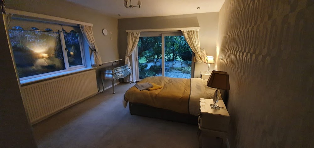 Grinzing Lodge in Styal next to Manchester Airport